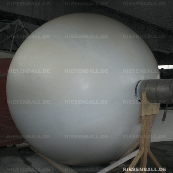 300 cm Riesenball für GFK Formenbau bei Colin Patterson
